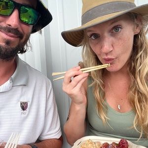 Meet your Posher, Maxine